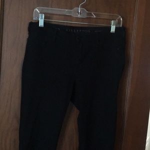 Black knit skinny pants